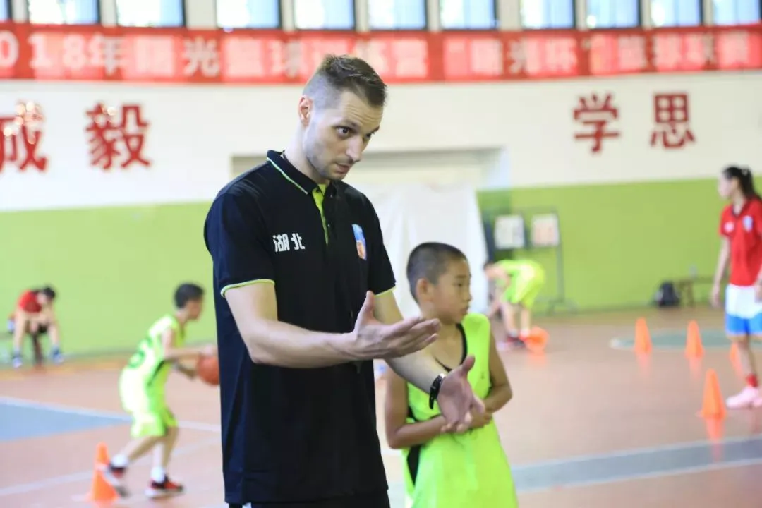 为什么篮球后卫需要特别的体能训练_1